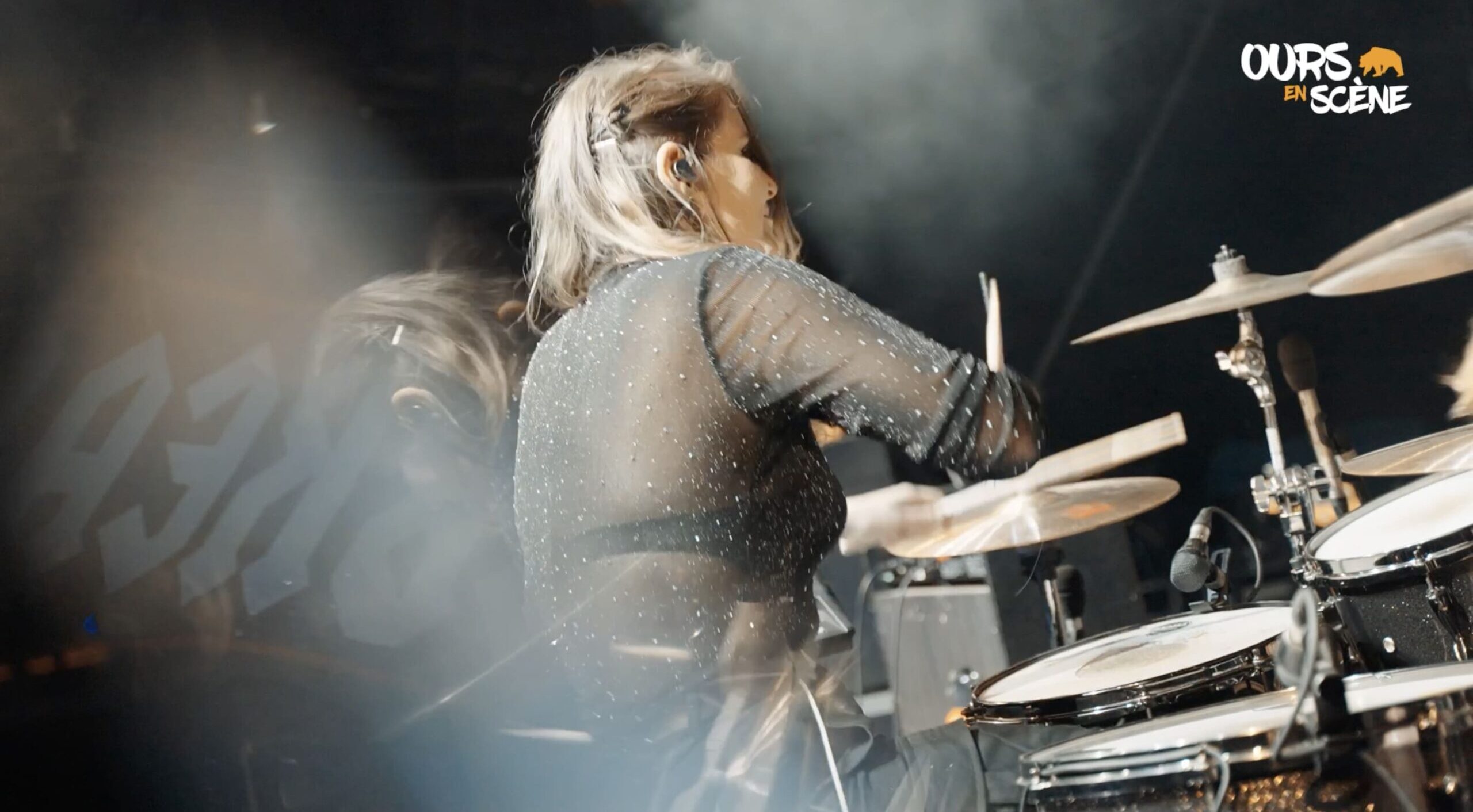 Musicien concert Ours en scene